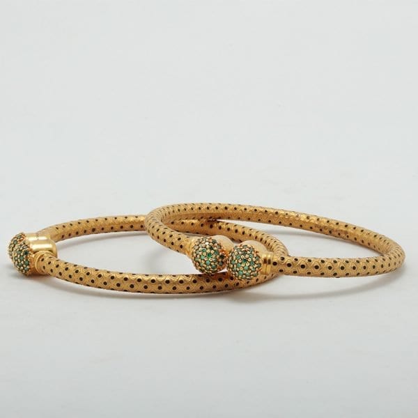 Fancy Stone Mugaputube Bangle with Apple Green Stone